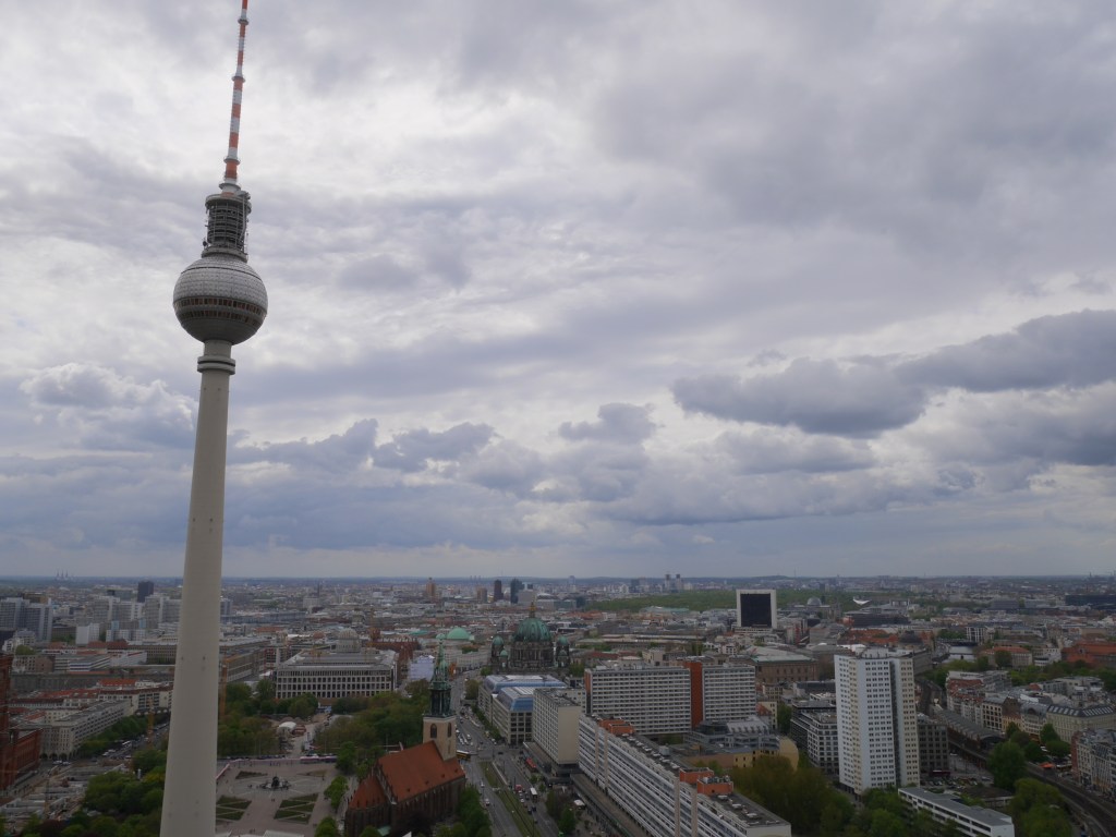 Berlin, Berlin | Das erste Mal auf den Spuren der Republica TEN als&nbsp;Einzelne.